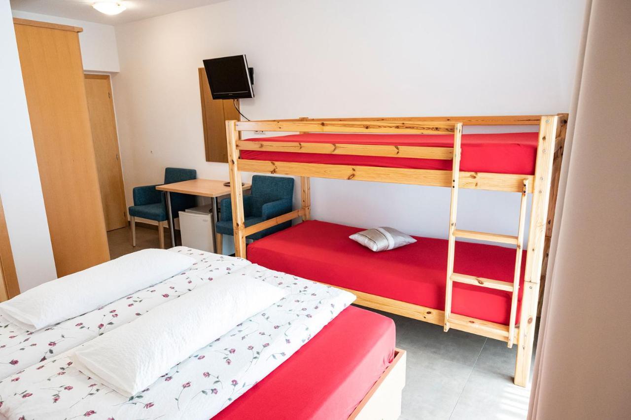 Garni Birkenau Hotell San Martino In Passiria  Eksteriør bilde
